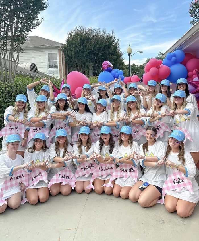 Members of TriDelta Sorority.